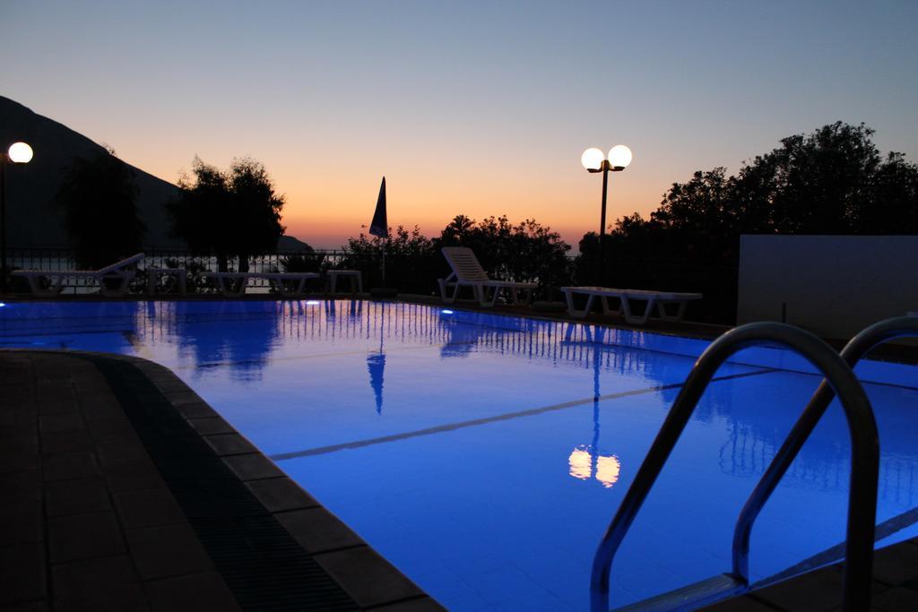 Hotel Philoxenia Masouri Exteriér fotografie